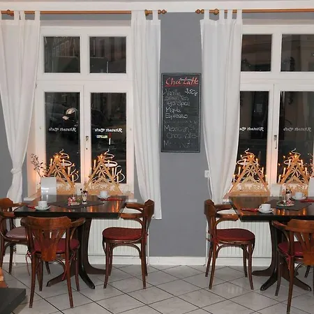 Altstadt Cafe